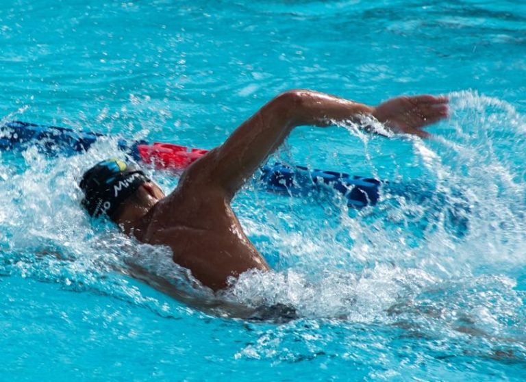 Efficience en natation - Progression du nageur Schéma pédagogique pour progresser en natation et se perfectionner et développer une nage efficace